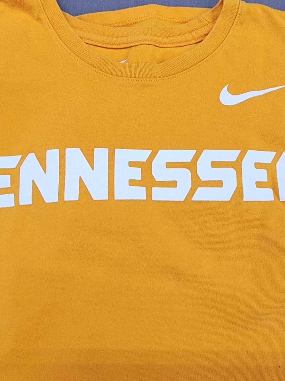 Nike Tennessee Volunteers T-Shirt Mens M Orange Graphic Athletic Cut Dri-FIT